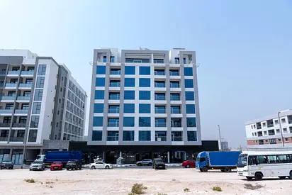 2 B/R FLAT WITH POOL &GYM STORE ROOM IN WARQA