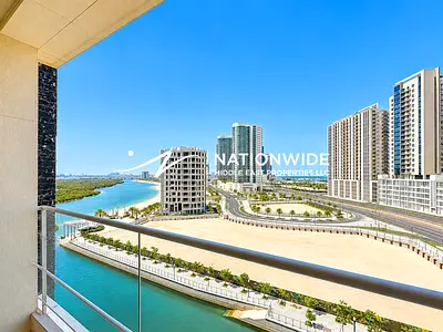 Stunning Unit|Prime Location|High-End Facilities
