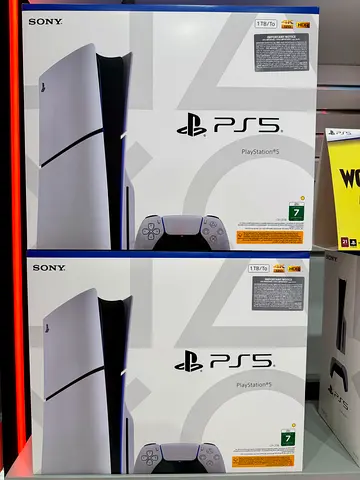 PLAY STATION 5
