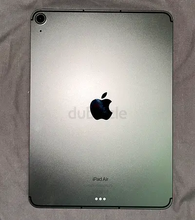iPad Air5 (Space Gray) - Good Condition, m10.9-inch - WIFI+ Cellular - 256GB