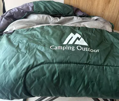 Camping Outdoor green sleeping bag - used, good condition without case
