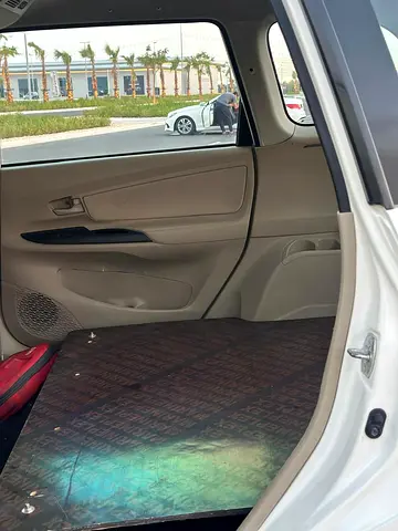 2015 Toyota AVANZA 照片 9