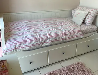 IKEA Hemnes Bed