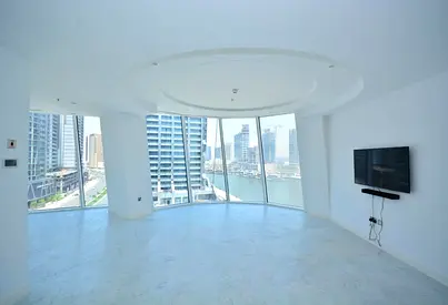Luxury 2BR Duplex | Business Bay | Spacious