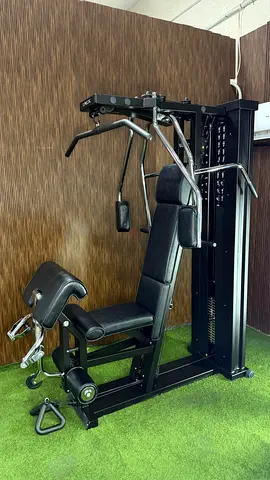 TECHNOGYM UNICA BRAND NEW CONDITION.