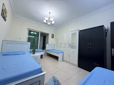 Brand new Exicutive girls bed space available in near karama center