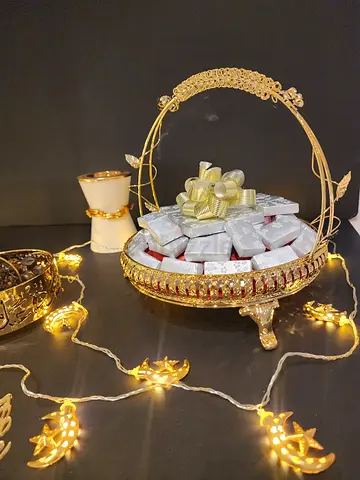 Decorative golden basket