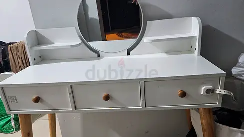 White Vanity Dressing Table with Mirror and 3 Drawers