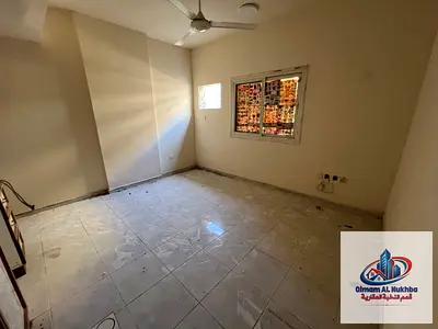 **استوديو واسع بالغوير 14 ألف، مطبخ منفصل، 4 أو 6 دفعات، تأمين  مؤجل، وشهر مجاني عند تصديق العقد.**