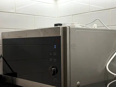 LG inverter microwave 42L
