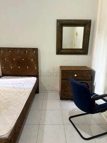 Private Bedroom available for executive Bachelors available from 25th sept