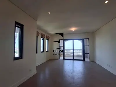 Move In Ready | Closed Kitchen | Negotiable