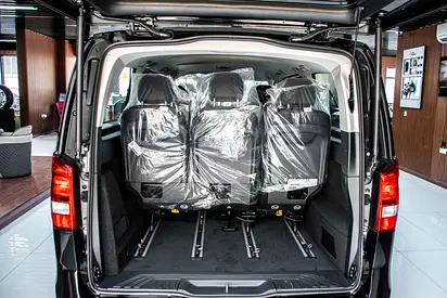 2026 Mercedes-BENZ V-CLASS — миниатюра 11