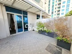 With Private Garden | Unfurnished | Vacant