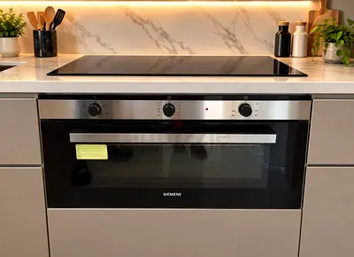 Siemens Latest Model Built-In Electric Oven – 90cm | Premium Kitchen Appliance