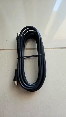 Coaxial cable 2.5mtr 75ohms. Brand new