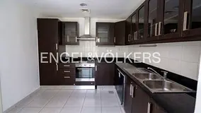 UNFURNISHED | WELL MAINTAINED | VACANT