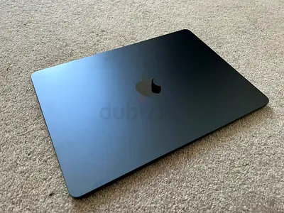 Rare MacBook Air MC7X4: Apple M2 chip with 8-core CPU and 8-core GPU, 16GB, 256GB - Midnight