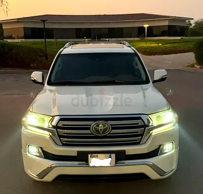 Toyota Land Cruiser VXR 2016 GCC Specs