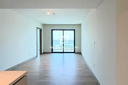 High Floor | Lagoon & Park Views | 1 Bed + Study