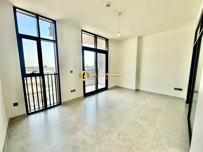 استوديو حديث | FH Residency | شرفة | إطلالات المدينة