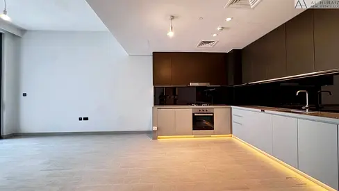 High Floor 1-Bedroom Apartment for Rent in Regalia Business bay