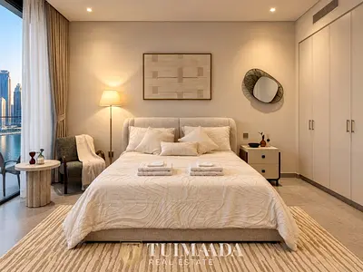 Furnished Studio | Peninsula Four | Canal & Skyline Views