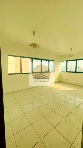 1140.97SQFT OFFICE AVAILABLE NEAR TO AL QIYADHA METRO 80K IN 4 CHEQUES
