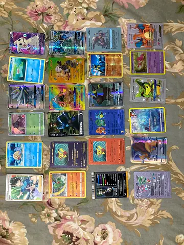 Collection of 25 Pokémon Holo & Rare Cards - Mixed Set
