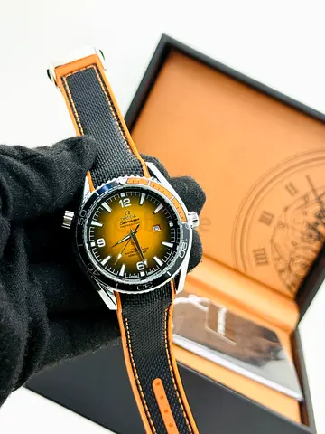 Omega seamaster quartz mens watch