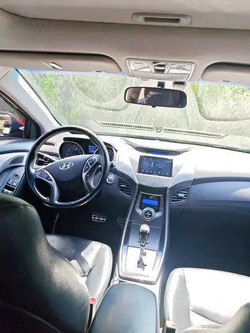 صورة 5 لـ 2014 Hyundai ELANTRA