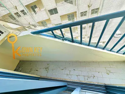 STUDIO WITH BALCONY CLOSE KITCHEN CLOSE TO METRO