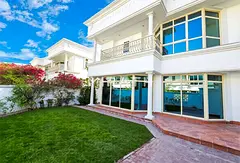 Premium Villa| Elegant| Prvt Lawn | Refurbished