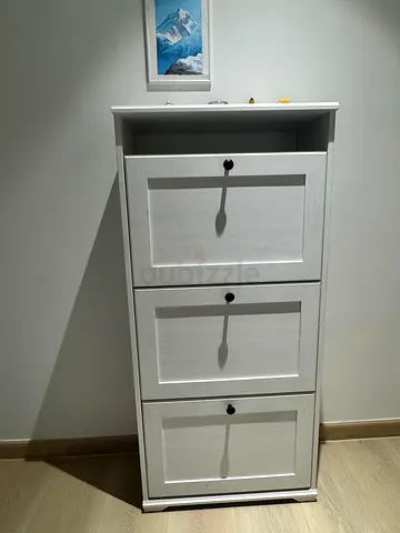 White 3 Compartment Shoe Cabinet