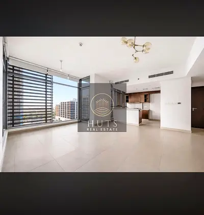 طابق علوي | مستوى معيشة راقٍ | تصميم داخلي واسع