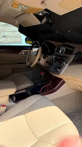 صورة 3 لـ 2011 Toyota AVALON
