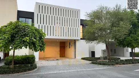 لقطة استثنائية بالزوراء | فيلا مودرن 4 غرف نوم ماستر | صالة معيشة واسعة | مسبح وحديقة خاصة | تصميم عصري وتشطيبات مميزة | السعر شامل الكهرباء والمياة و