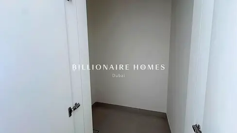 Motivated Seller | Genuine Resale | Huge Layout