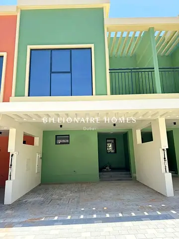 VACANT | PRIME LOCATION | HOT DEAL