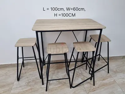 Bar table with 4 matching stools - wood top, black metal frame (100x60x100cm)
