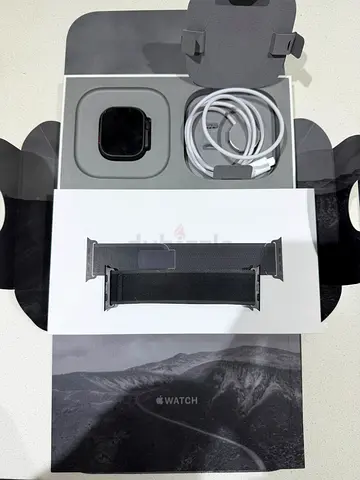 Apple Watch Ultra 2 (with Milanese Loop band and charger) - Good condition AppleCare+