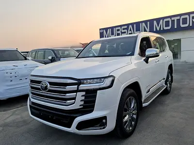 Toyota Landcruiser VXR 3.5L 2026 Hybrid TT White Petrol (Export Only)