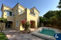 Corner Plot | Private Pool | Park Backing