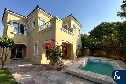Corner Plot | Private Pool | Park Backing