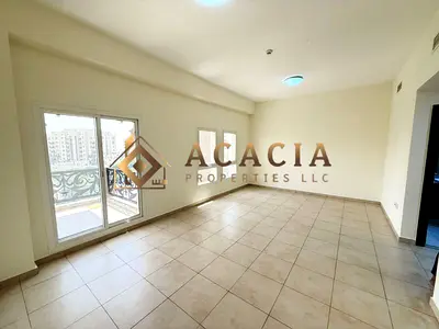 1 Bedroom I Closed Kitchen I Balcony I Vacant