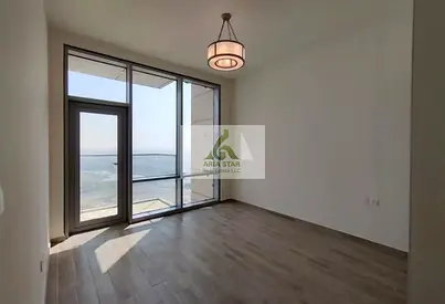 Stylish 1BR | Easy Metro Access | Immediate Move-In
