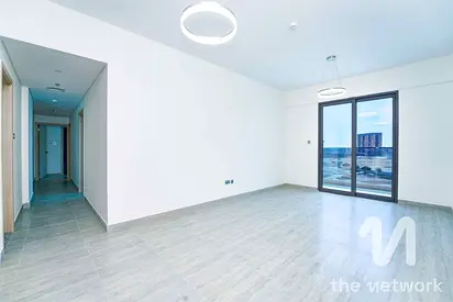 Brand New | 3 Beds Apartment | Vacant