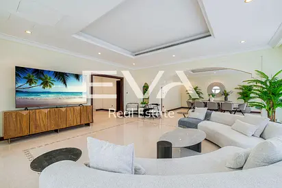 FULLY FURNISHED | PRIVATE POOL | BEACHFRONT