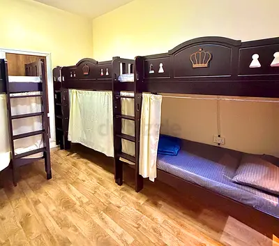 Female Only Bed Space Front of Insurance Market Metro Station