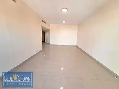 4bhk+ maid ! No comission ! Huge size